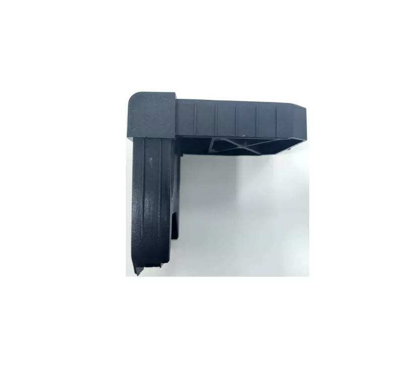 Escuadra para tubo de 60x20mm  Negro.